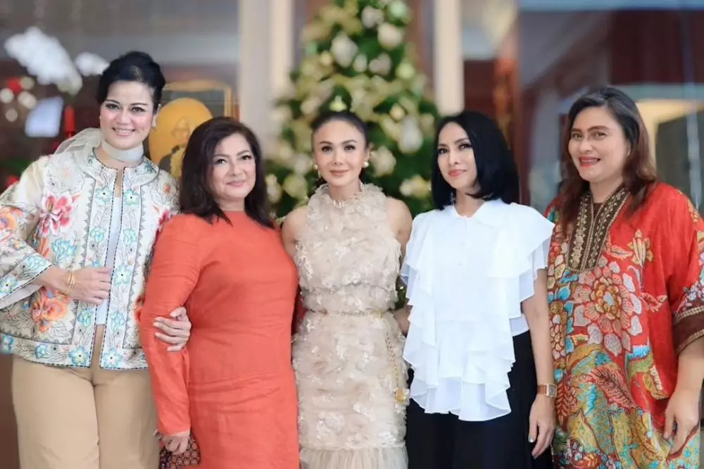 potret akrab Yuni Shara dan Nur Afni Octavia © Instagram