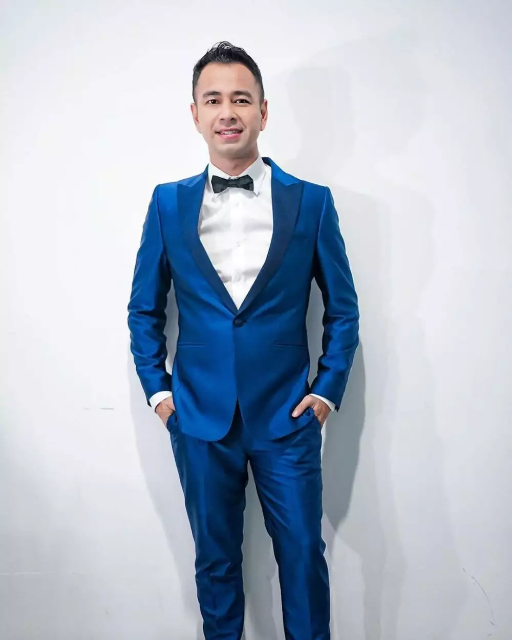 seleb ini sukses sebagai host  © 2022 berbagai sumber