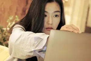 Buktikan kamu fans Drama Korea dengan tebak judul hanya dari sinopsis