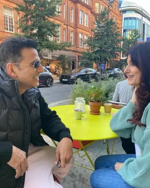 potret Akshay Kumar dan istri ini bak pasangan baru © Instagram