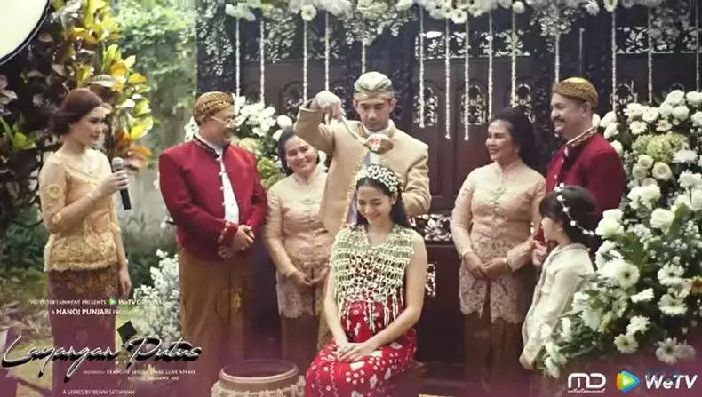 potret di balik layar Layangan Putus Berbagai sumber potret di balik layar Layangan Putus Berbagai sumber