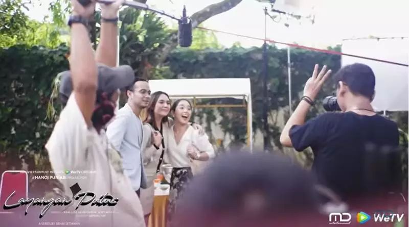 potret di balik layar Layangan Putus Berbagai sumber potret di balik layar Layangan Putus Berbagai sumber