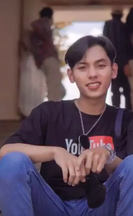 Pesona Egra Conan kekasih baru Kekeyi Berbagai sumber 