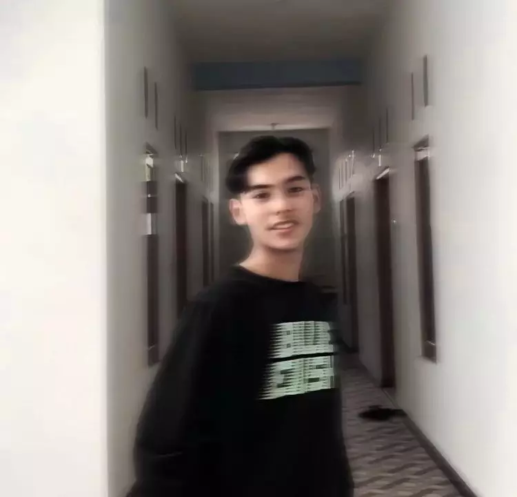 Pesona Egra Conan kekasih baru Kekeyi Berbagai sumber 