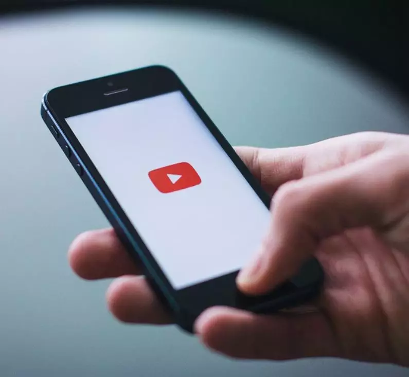 Cara download video di Opera Mini © 2022 brilio.net