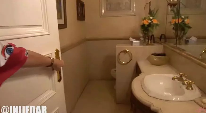 Potret kamar mandi 7 artis sinetron Berbagai sumber Potret kamar mandi 7 artis sinetron Berbagai sumber