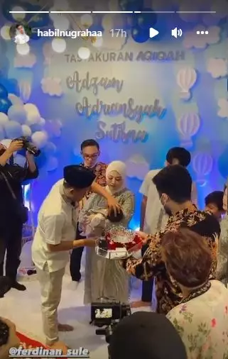 akikah baby Adzam anak Sule © 2022 berbagai sumber akikah baby Adzam anak Sule © 2022 berbagai sumber