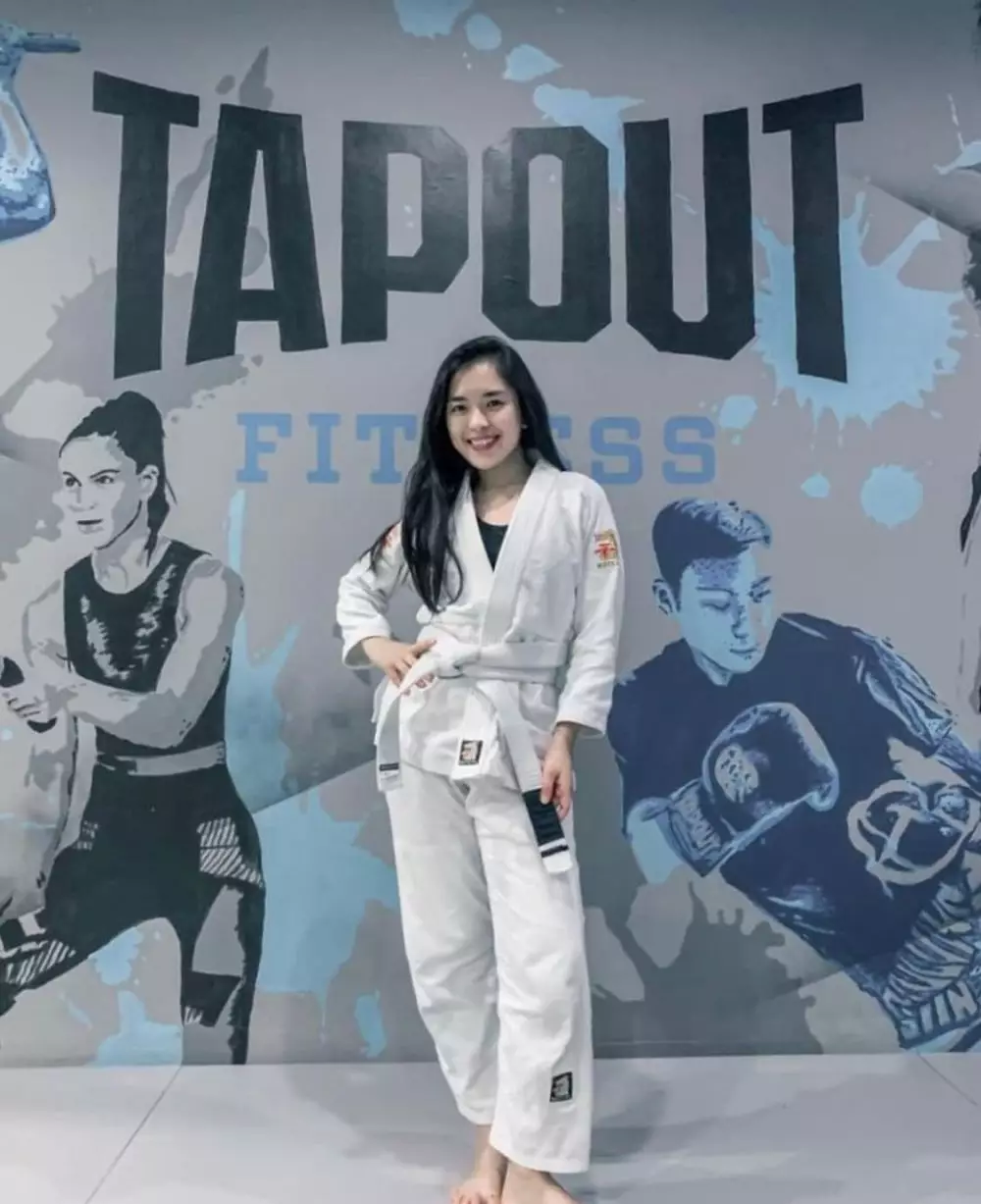 Pemain Layangan Putus olahraga © 