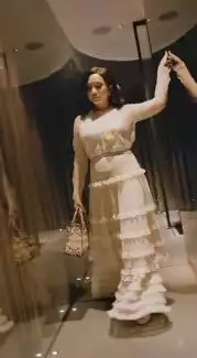 Nagita Slavina jadi model brand terkenal  © 2022 TikTok Nagita Slavina jadi model brand terkenal  © 2022 TikTok