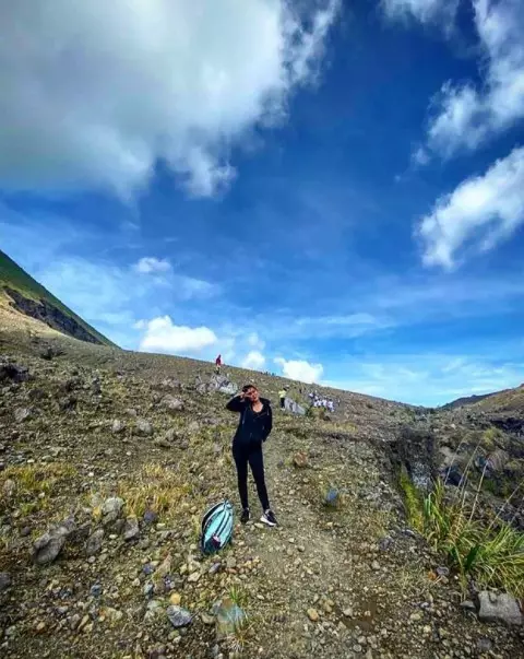 Pesona Claudya calon istri Aprilio Manganang © Instagram