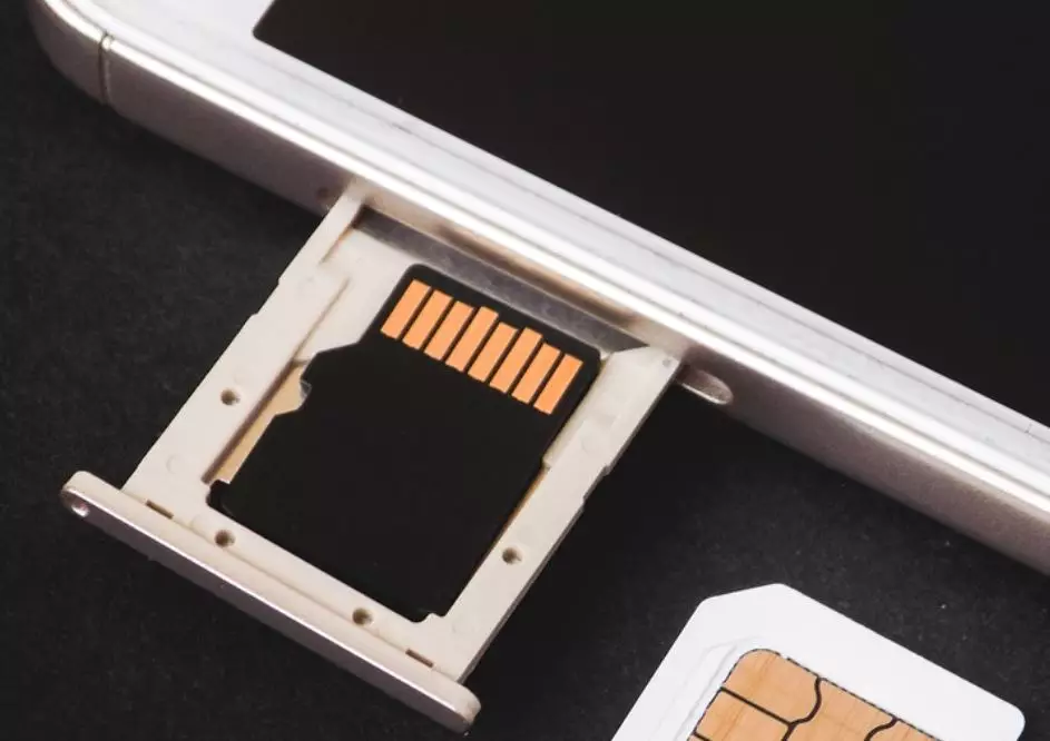 Cara mengembalikan aplikasi yang terhapus tanpa download © 2022 brilio.net