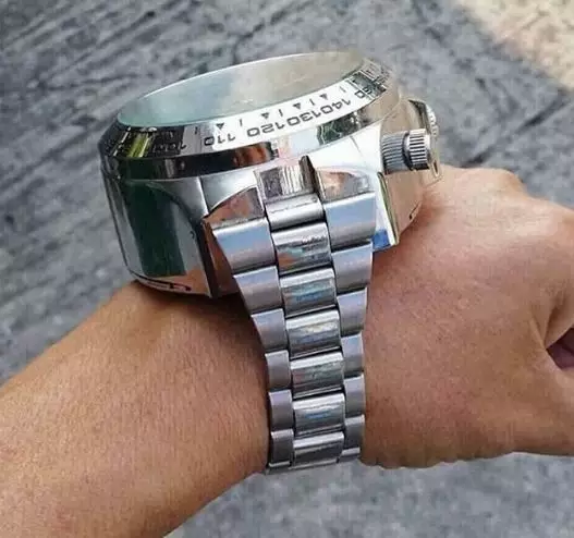 bapak bapak pakai barang besar © berbagai sumber bapak bapak pakai barang besar © berbagai sumber