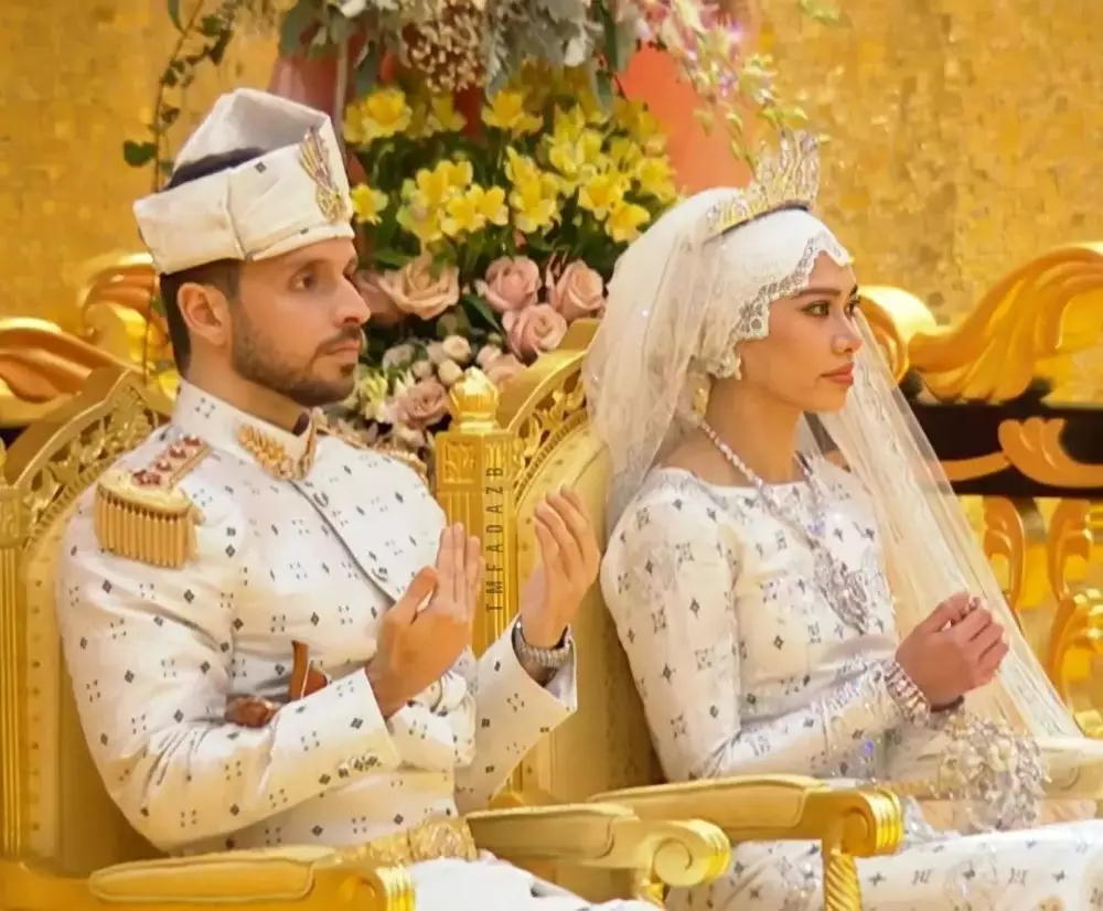 pernikahan putri Brunei Berbagai sumber