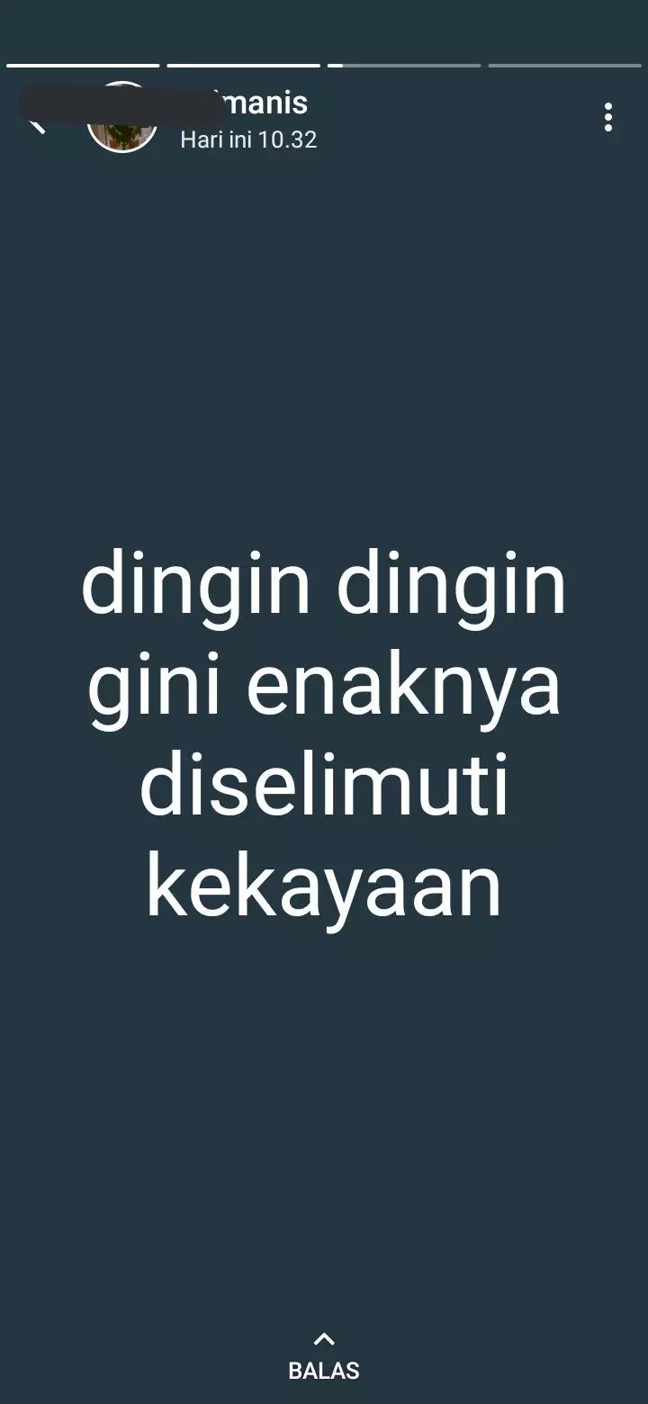status WA nggak jadi baper akhirnya © Twitter