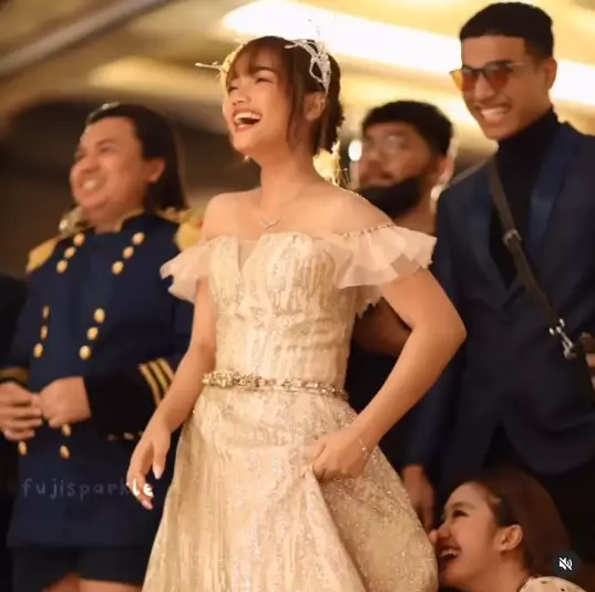 fuji di gathering kosmeti © Instagram