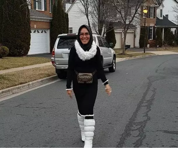 Gaya ibunda Ayu Ting Ting yang bikin heboh Instagram Gaya ibunda Ayu Ting Ting yang bikin heboh Instagram