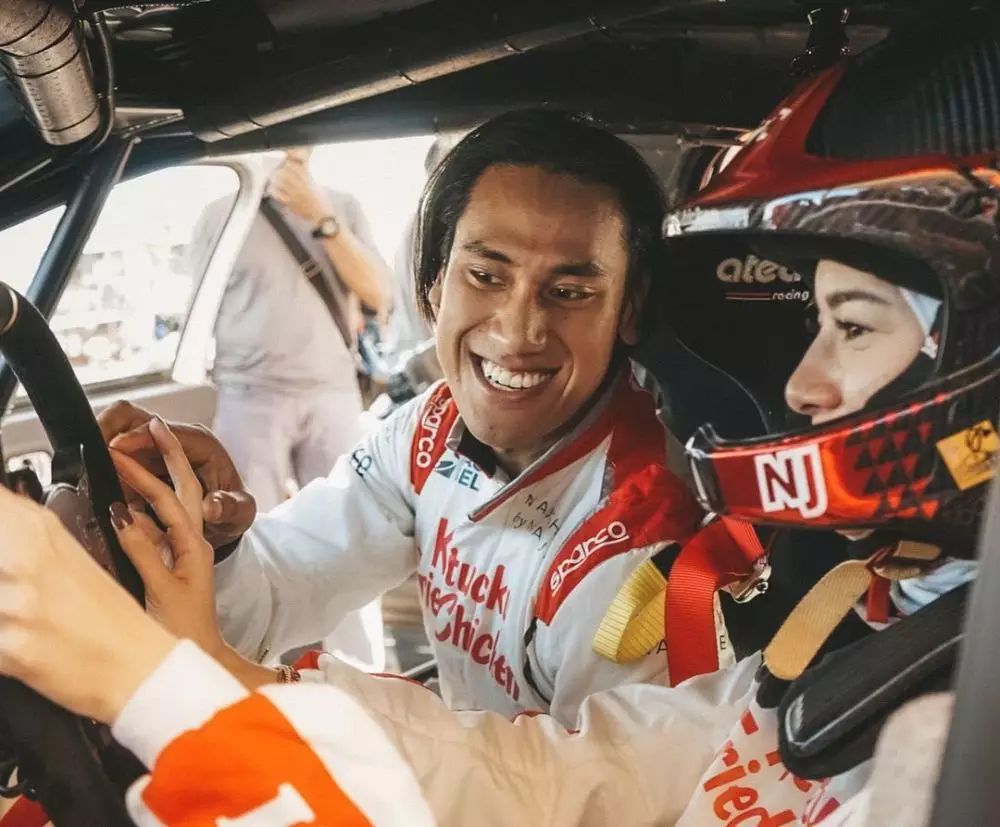 potret mesra sean dan naarah joesoef © instagram