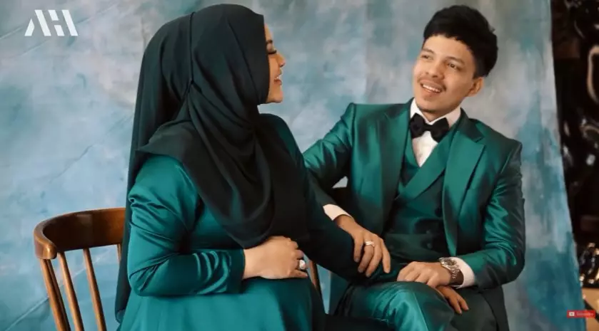 momen Aurel Atta jalani maternity shoot terbaru © YouTube
