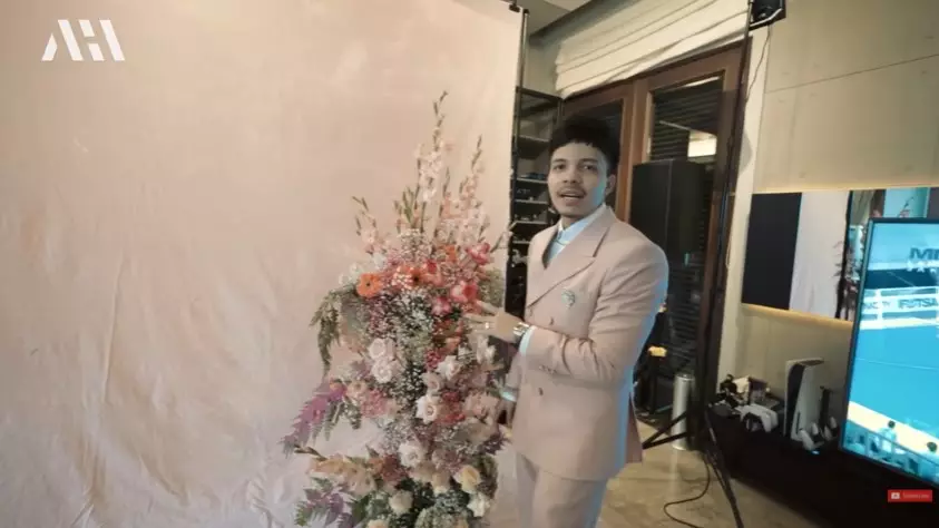 momen Aurel Atta jalani maternity shoot terbaru © YouTube