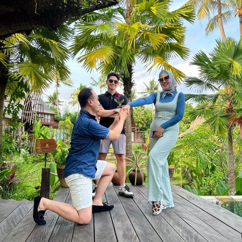 Venna Melinda dan Ferry Irawan di Bali © Instagram