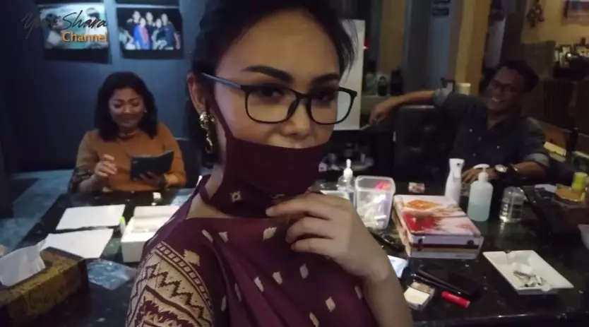 Potret Yuni Shara Nur Afni dan Henry Siahaan © berbagai sumber