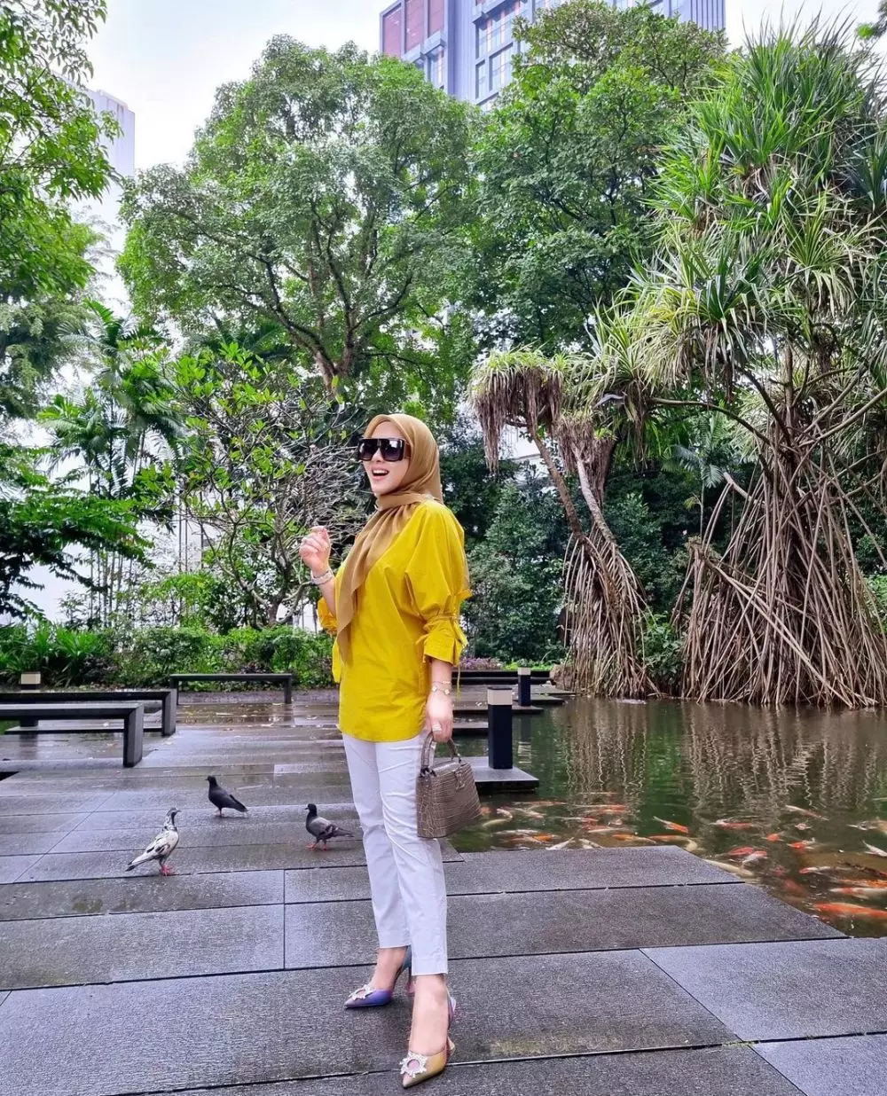 Penampilan terbaru Syahrini disebut langsing Instagram/@princessyahrini Penampilan terbaru Syahrini disebut langsing Instagram/@princessyahrini