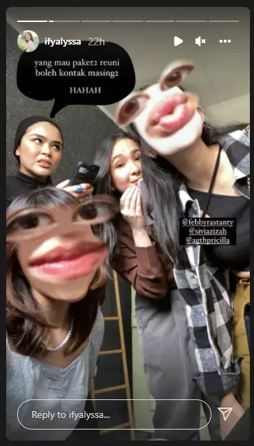 momen reuni Girlband Blink Instagram momen reuni Girlband Blink Instagram