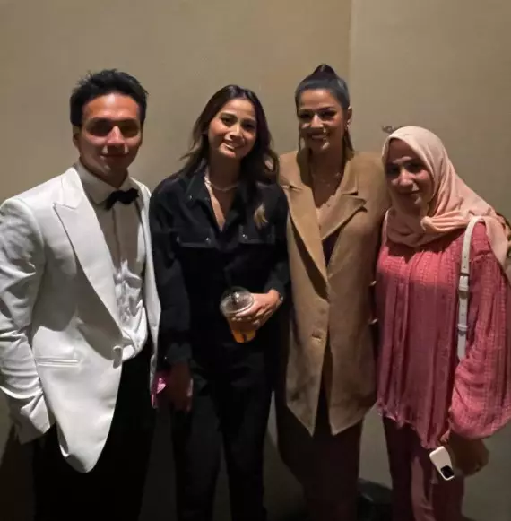 Momen Acha Septriasa reuni dengan rekan seleb © Instagram