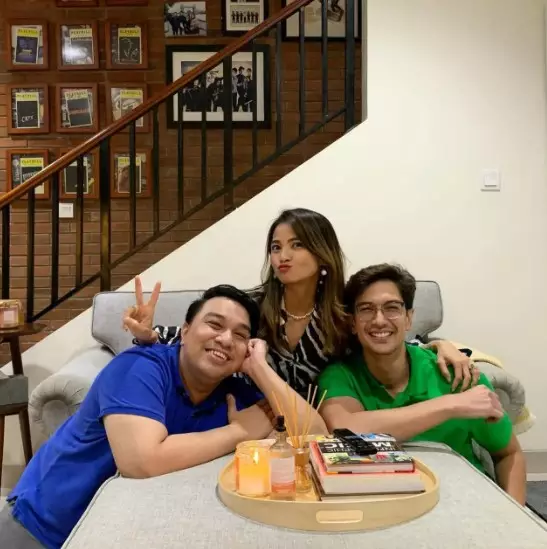 Momen Acha Septriasa reuni dengan rekan seleb © Instagram