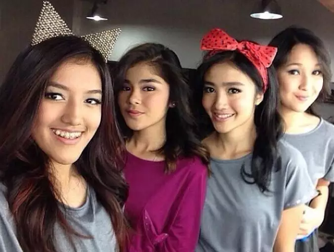 potret lawas girlband Blink © berbagai sumber
