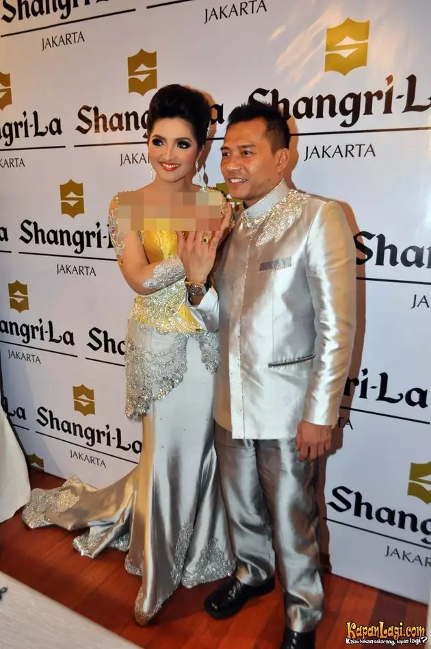 Momen lamaran seleb jebolan Abang None Jakarta © berbagai sumber