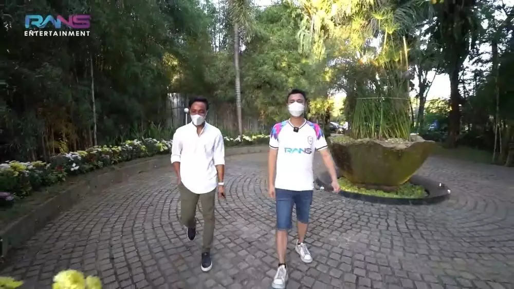 potret vila maharani kemala di bali © YouTube