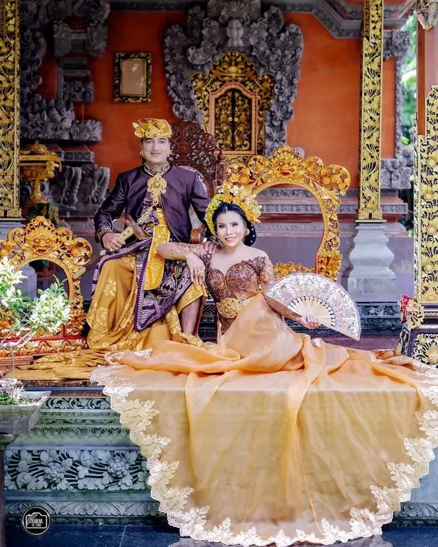 Prewedding seleb pakai adat Bali © Instagram