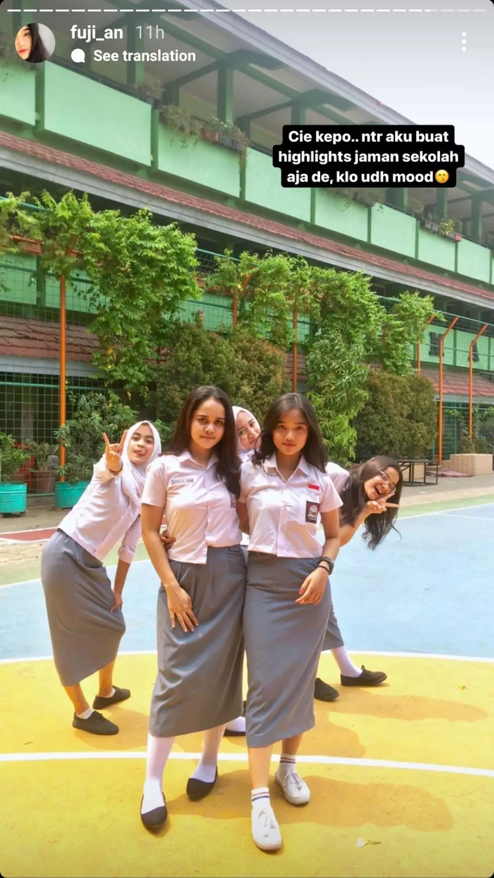 potret lawas fuji bareng geng sma © berbagai sumber potret lawas fuji bareng geng sma © berbagai sumber