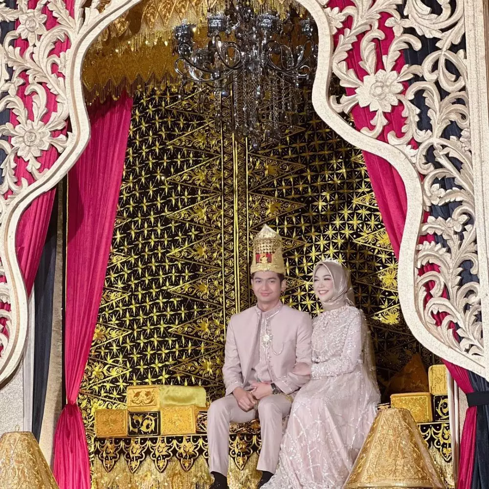 Momen ngunduh mantu Ria Ricis © berbagai sumber