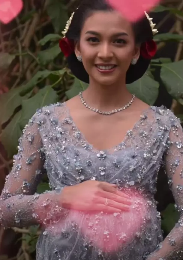 tujuh bulanan Kinan TMTM Berbagai sumber tujuh bulanan Kinan TMTM Berbagai sumber