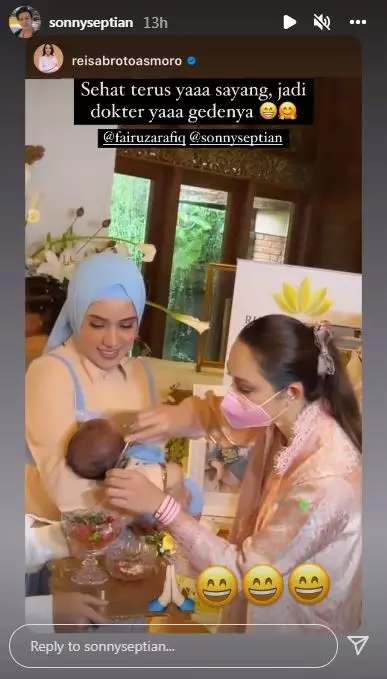 Momen akikah dan khitan anak Fairuz A Rafiq © berbagai sumber