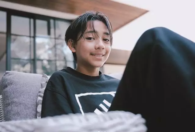 potret terbaru Jason Deandra putra Nana Mirdad © berbagai sumber