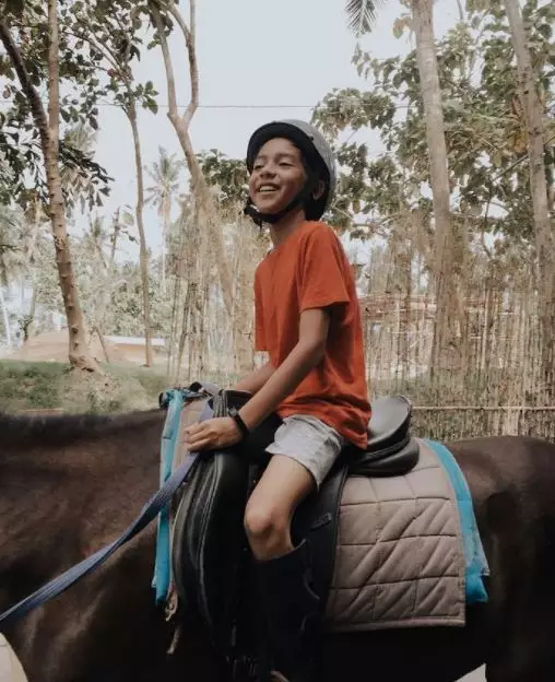 potret terbaru Jason Deandra putra Nana Mirdad © berbagai sumber