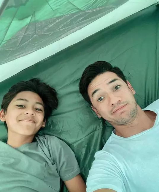 potret terbaru Jason Deandra putra Nana Mirdad © berbagai sumber