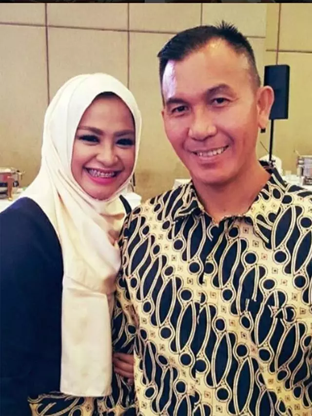 potret awal karier artis jadi istri polisi Instagram