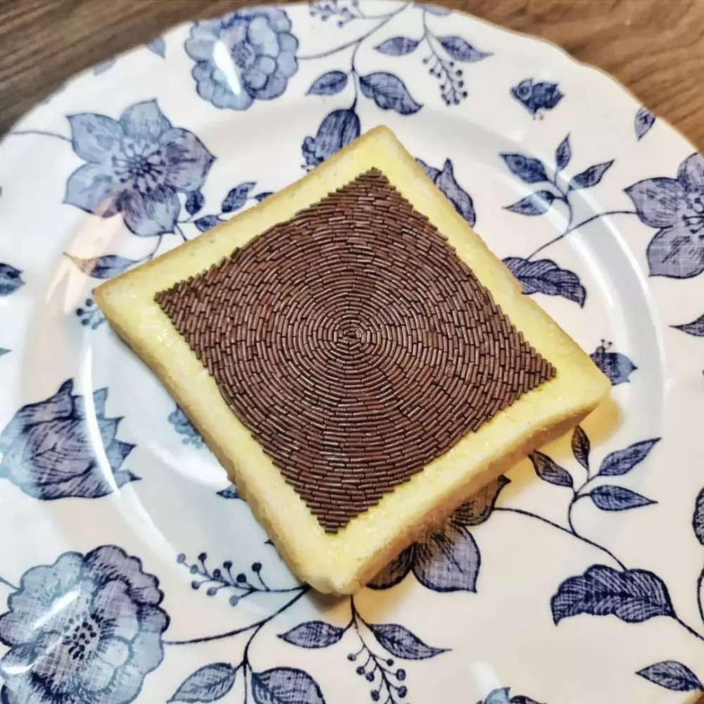 potret kocak kreasi roti tawar dengan misis  © 2022 berbagai sumber  potret kocak kreasi roti tawar dengan misis  © 2022 berbagai sumber