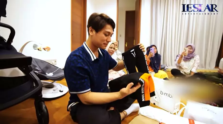 kado baby Leslar Berbagai sumber