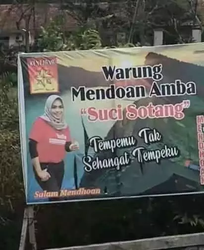 slogan kata-katanya bikin bingung © Twitter slogan kata-katanya bikin bingung © Twitter