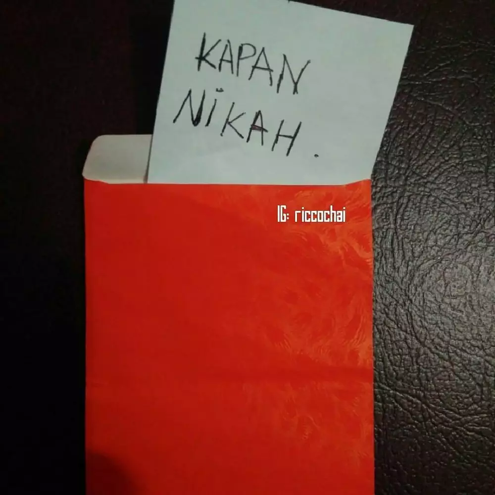 isi angpao Imlek di luar ekspektasi © berbagai sumber