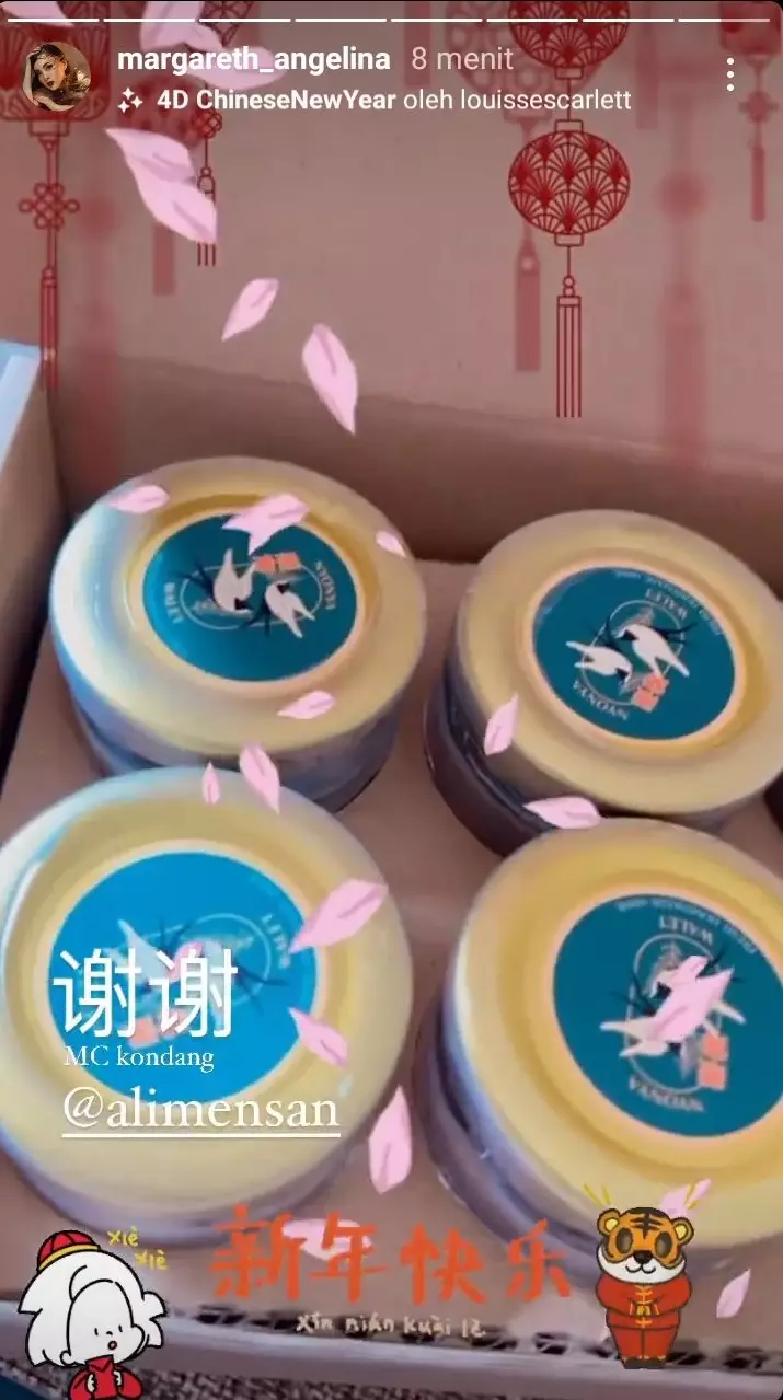 Hampers imlek seleb Berbagai sumber