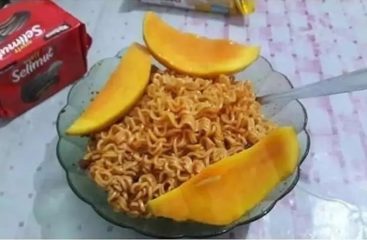 kombinasi makanan manis © berbagai sumber kombinasi makanan manis © berbagai sumber