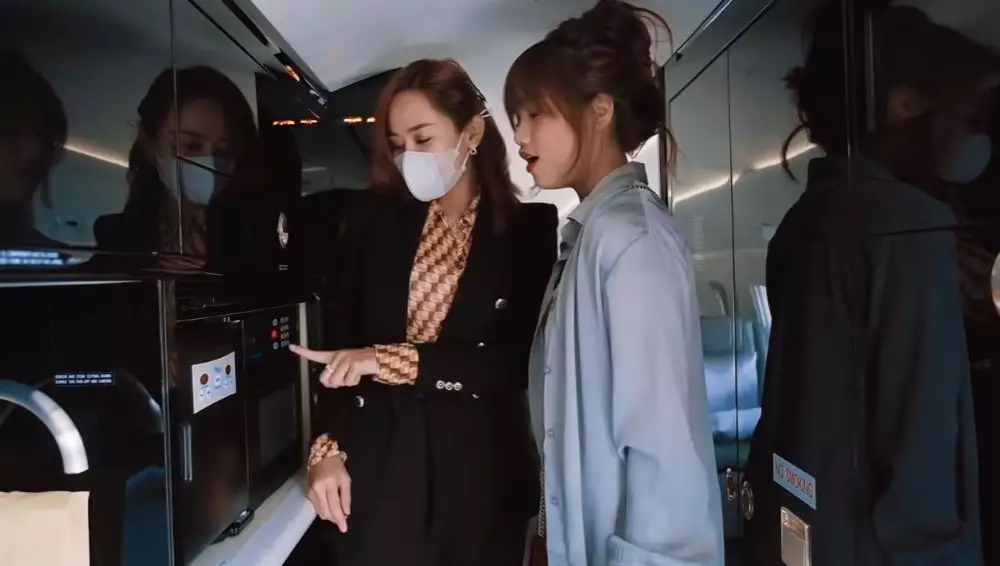 penampakan private jet juragan 99 © YouTube