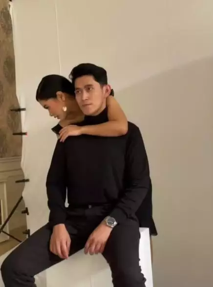 pemotretan Salshadilla anak Iis Dahlia dan pacar Berbagai sumber