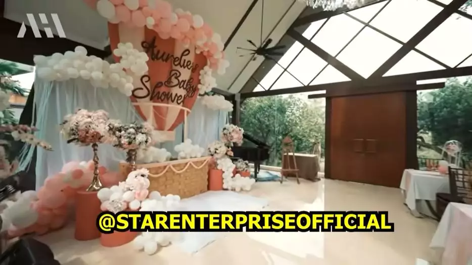baby shower Aurel Hermansyah Berbagai sumber